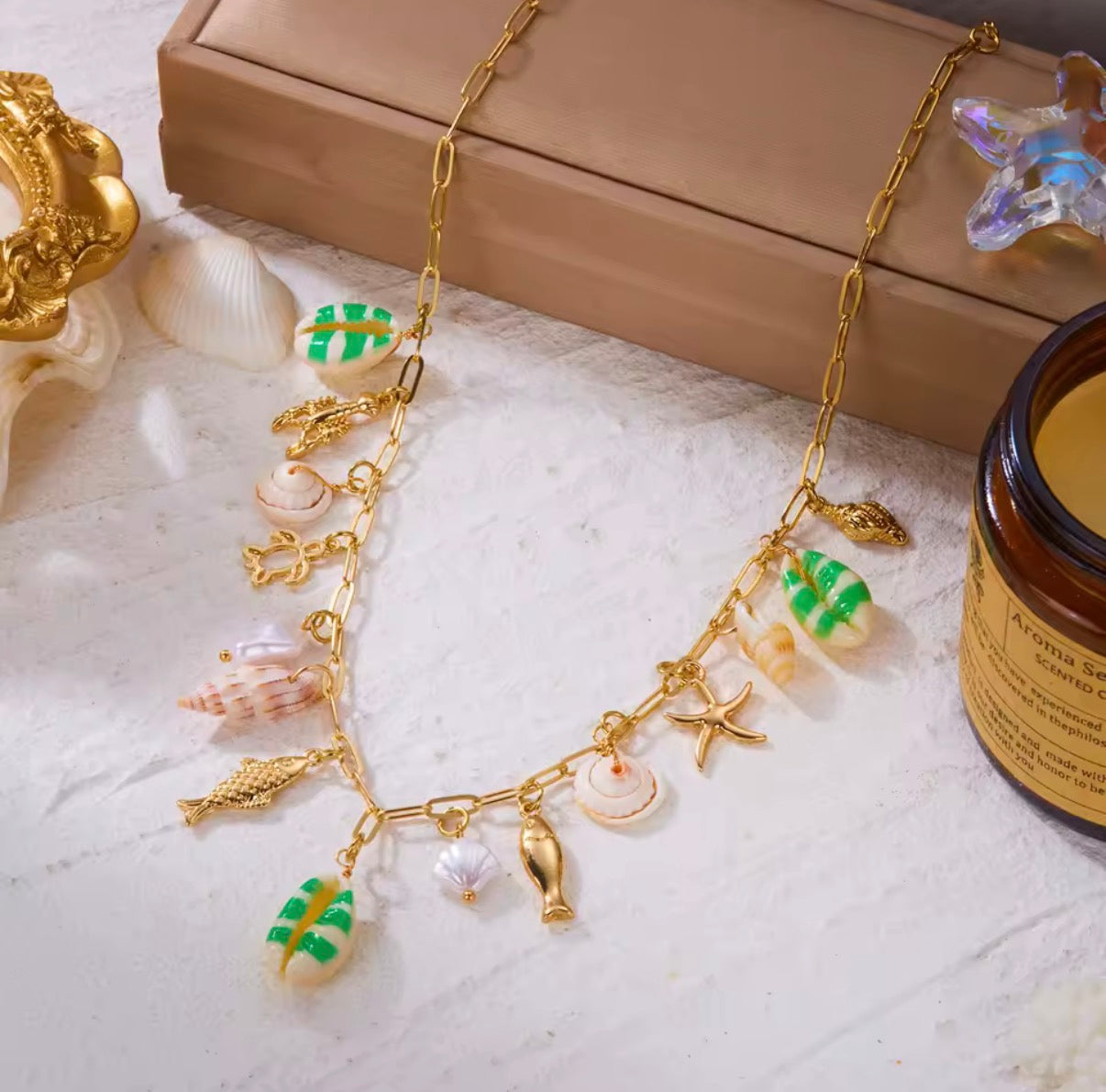 LE COLLIER DE VENUS